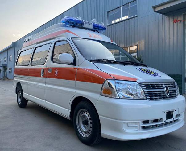 临湘市金杯救护车